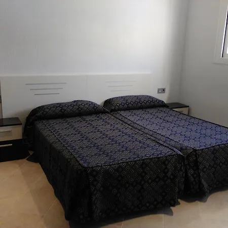 Apartmanhotel Cala Azul *